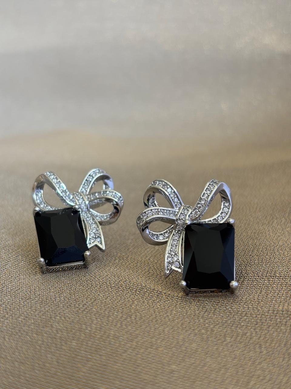 Silver Black Butterfly-ER01
