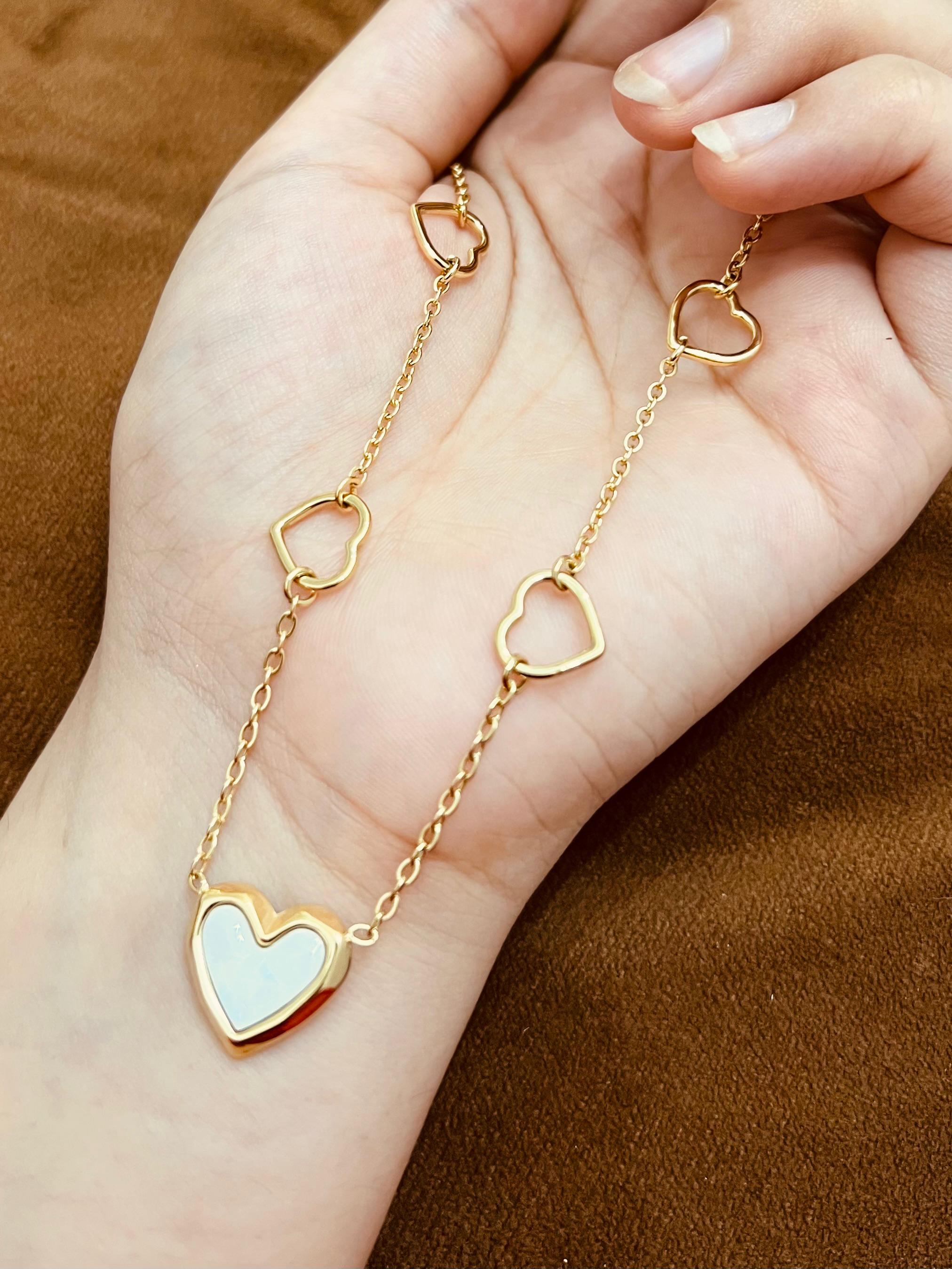 White Heart Chain CH03